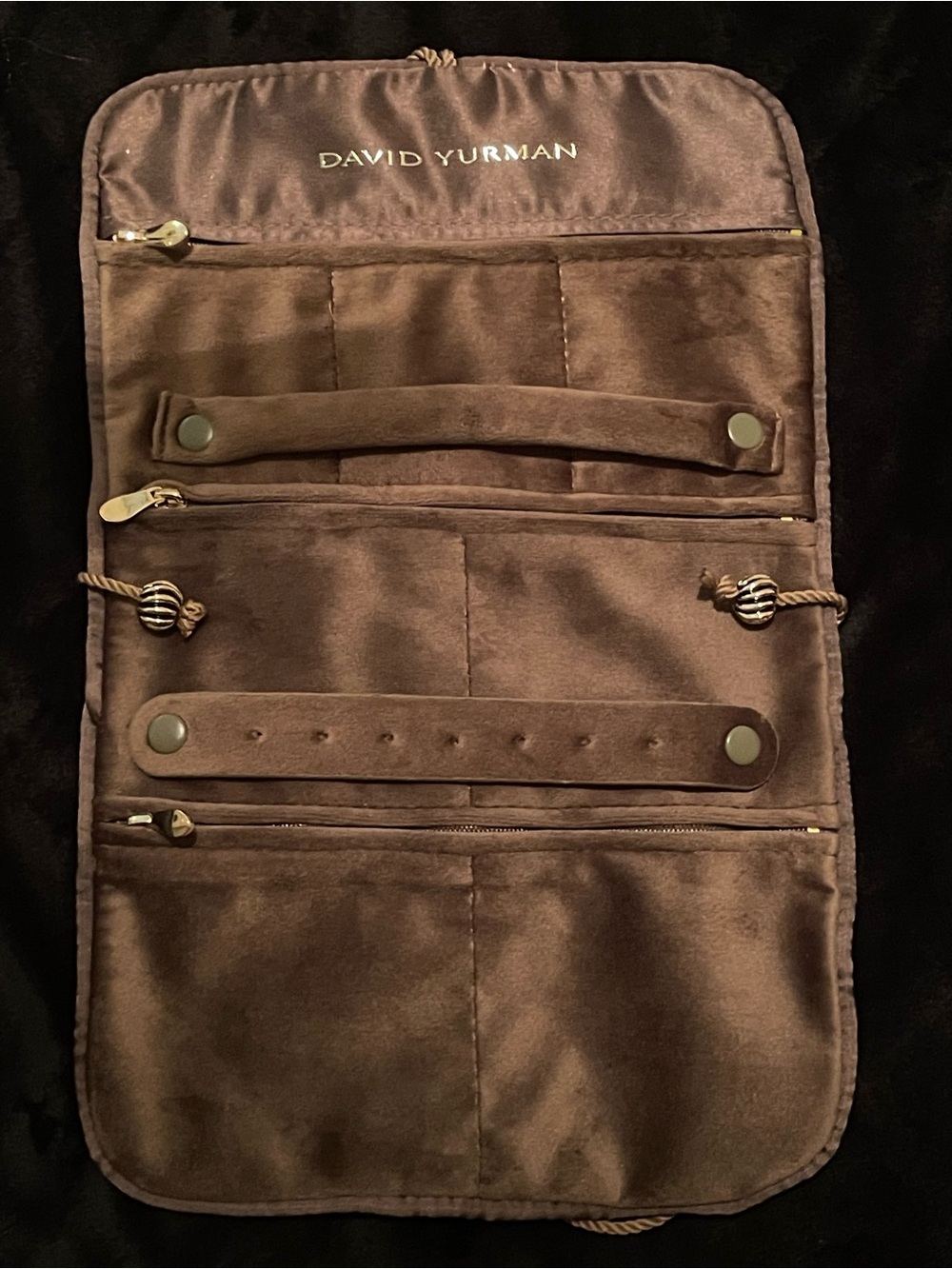 David Yurman Brown Suede Hanging Jewelry Organizer